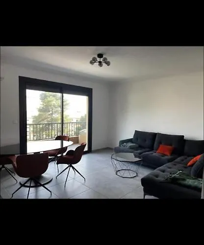 Apartamento Spacieux, Proche Centre Ville. *